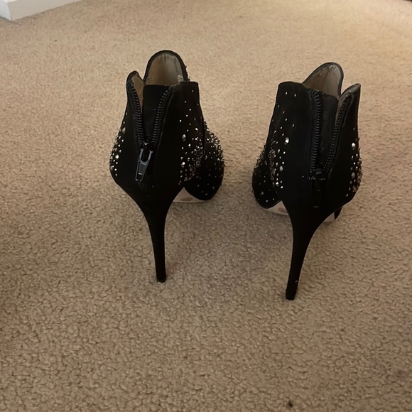 INC black bling heels - Picture 5 of 7